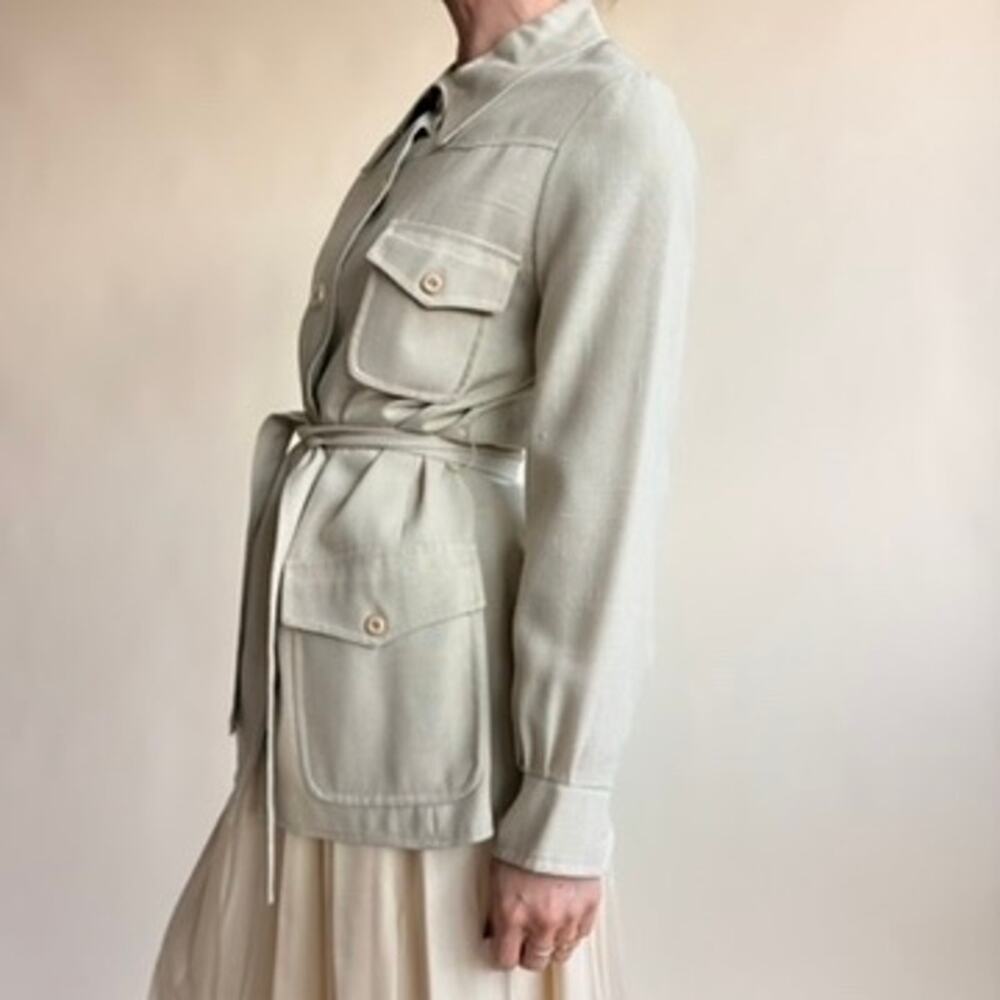 Larry Levine New York Tan Belted Field Jacket - Lightweight Cropped, Size Small - Picture 7 of 7